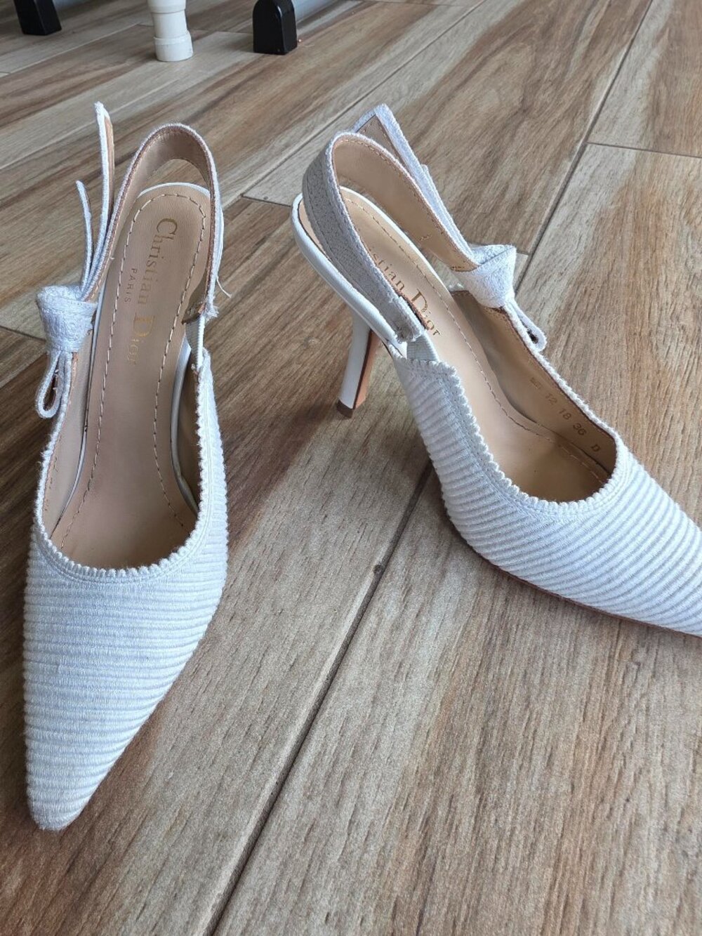 Dior J’Adior Slingback Pumps White Embroidered Cottom Slingback Eur. 36 D - Picture 3 of 15